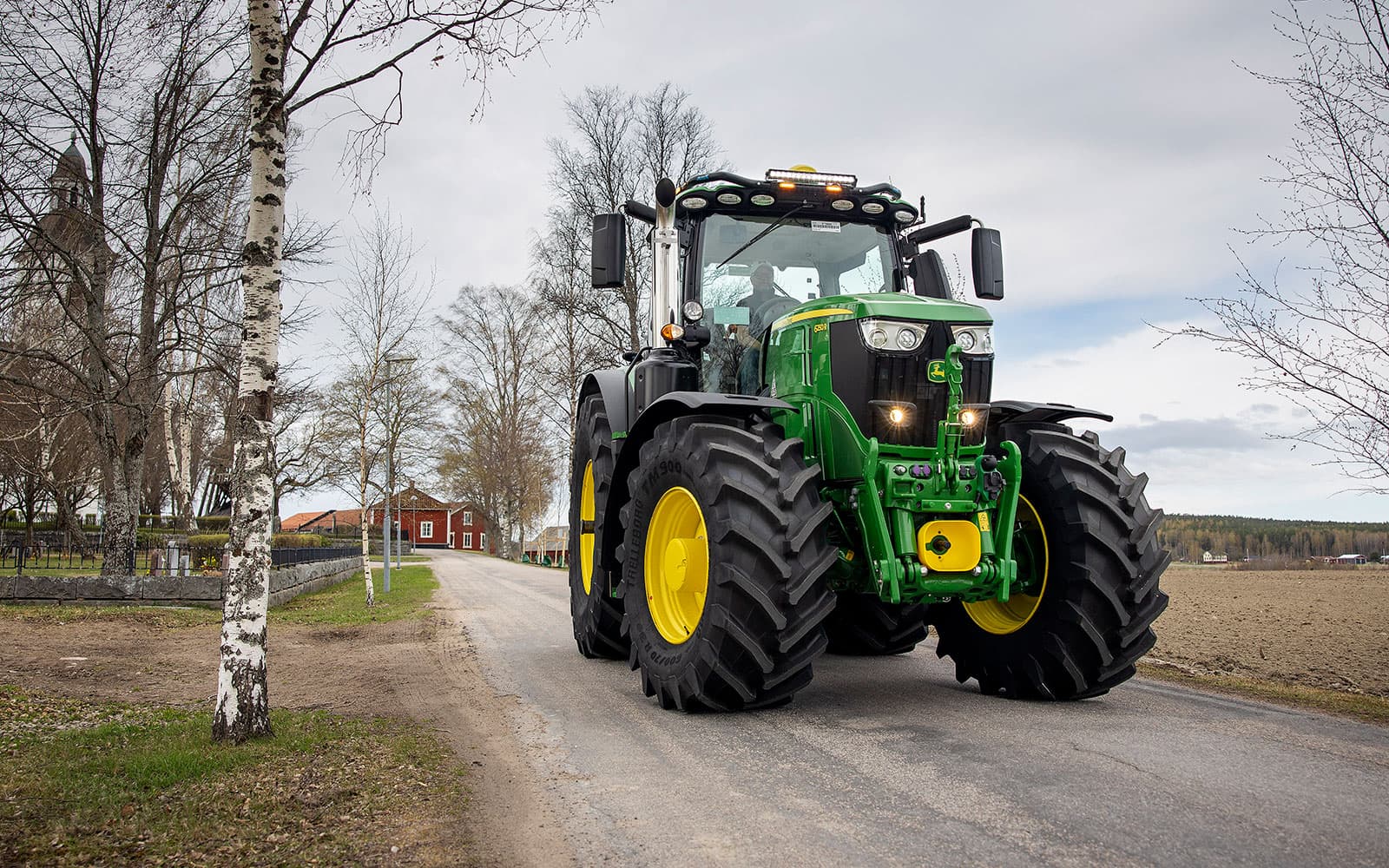 John Deere, In the field 4