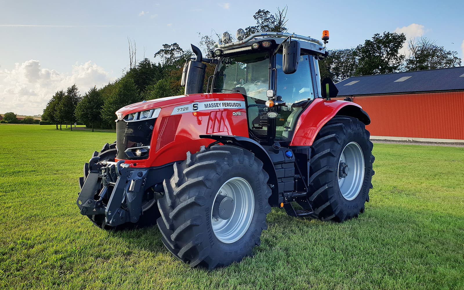 Massey Ferguson, In the field 3