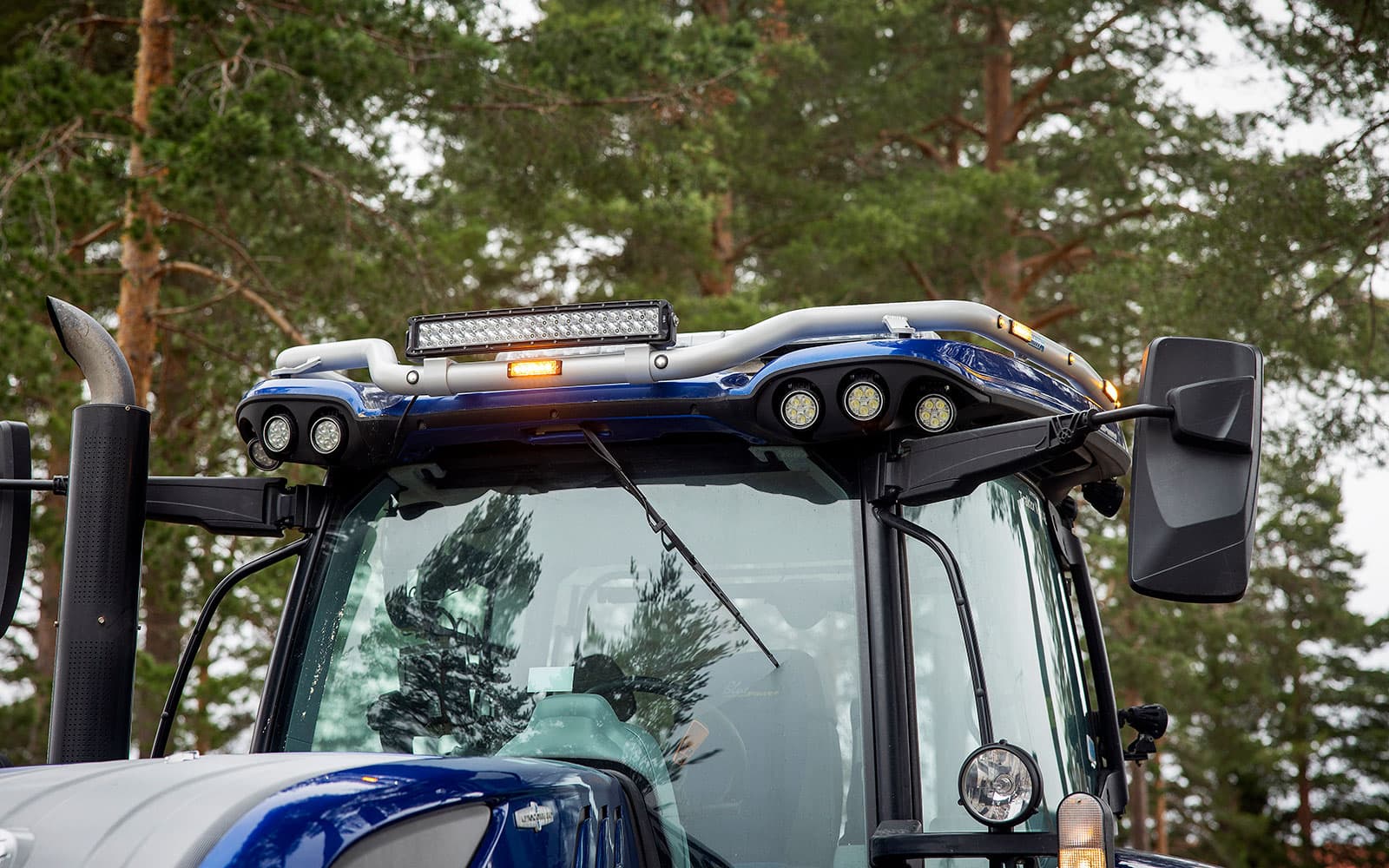 New Holland, In the field 1