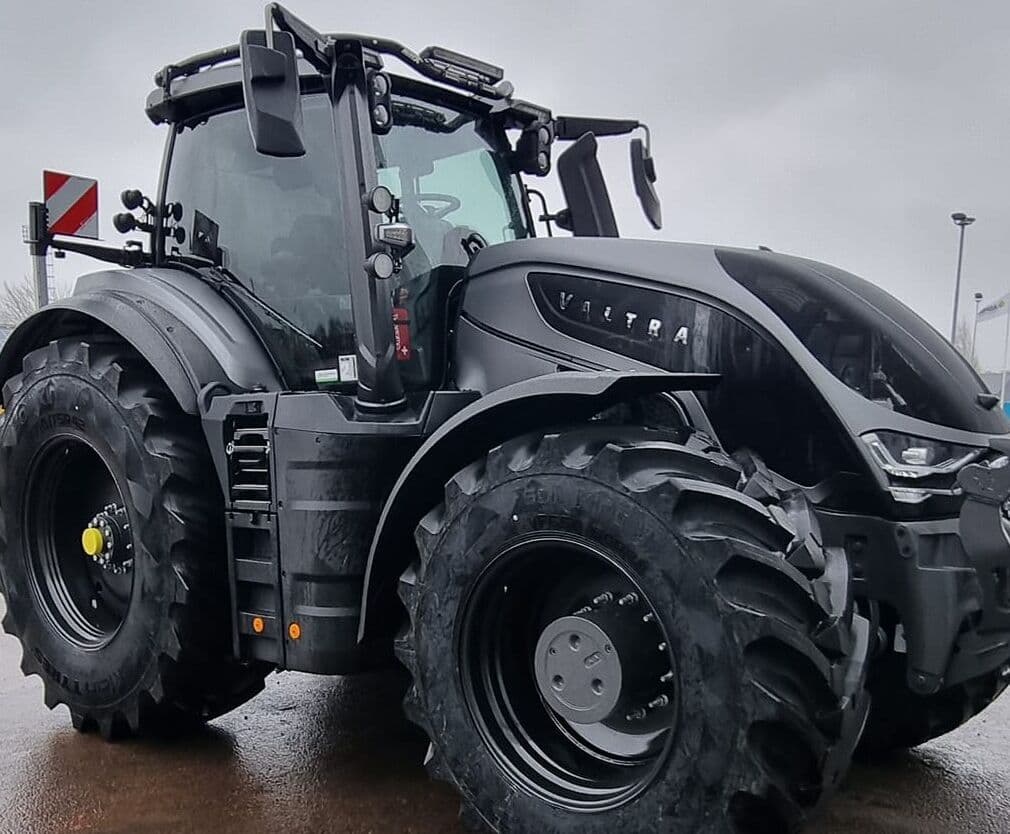 Valtra, In the field 5